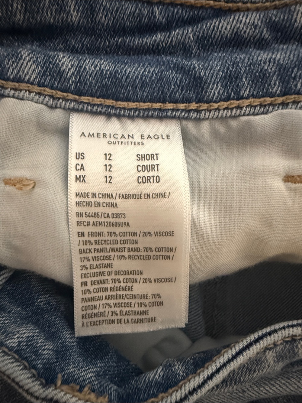 Distressed Light Blue women’s Ripped Jeans - Picture 4 of 4